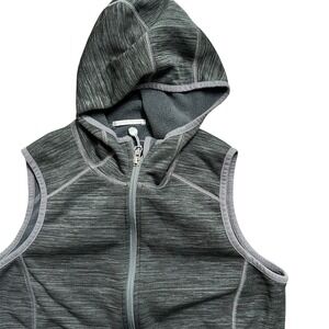 LL Bean Women's XS Gray Active Full Zip Hooded Vest Sleeveless‎ Jacket